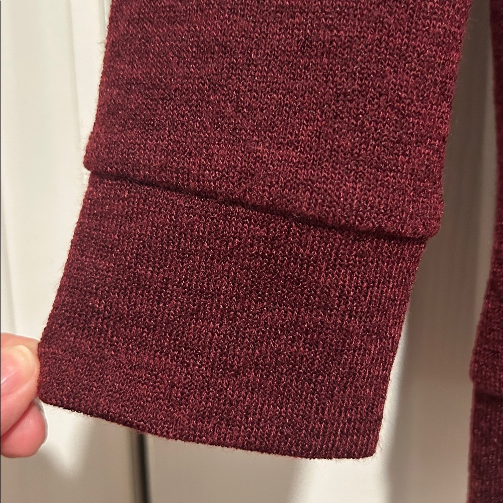 NWOT-Light Weight Sweater Small-You & Me Burgundy Long Sleeve Casual - Picture 8 of 11